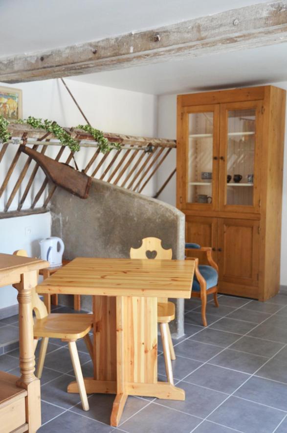 La Petite Ferme Bed & Breakfast Maze Bagian luar foto